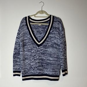 UNIQ V Neck White and Navy Sweater